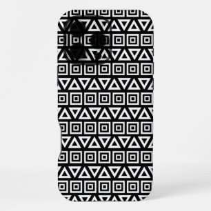 Coque iPhone 16 Pro Max Motif Triangles+Carrés Aztèques Blanc sur Noir