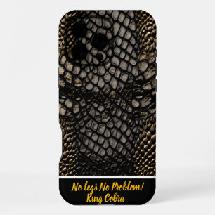 Coque iPhone 16 Pro Max Peau noire et or élégante d'un serpent venimeux