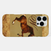 Coque iPhone 16 Pro Max RED HORSE Parchemin Monogramme (Verso Horizontal)