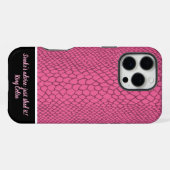 Coque iPhone 16 Pro Max Texture de serpent vibrante dans des teintes roses (Verso Horizontal)