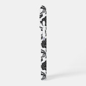 Coque iPhone 16 Pro Motif Damassé Rococo Noir sur Blanc (Côté gauche)