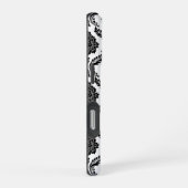 Coque iPhone 16 Pro Motif Damassé Rococo Noir sur Blanc (Côté droit)