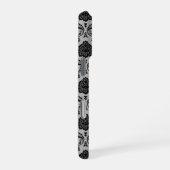 Coque iPhone 16 Pro Motif Damassé Rococo Noir sur Gris (Côté droit)