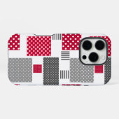Coque iPhone 16 Pro Pneuka rouge gris patchwork sur arrière - plan bla (Verso Horizontal)