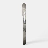 Coque iPhone 16 Pro Station spatiale futuriste en orbite autour d'une (Côté gauche)