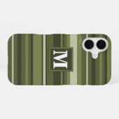 Coque iPhone 16 Rayures vert olive Monogramme (Verso Horizontal)