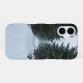 Coque iPhone 16 Snowy Forest Path Winter Phone Case (Verso Horizontal)