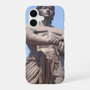 Coque iPhone 16 statue de Lapu devant