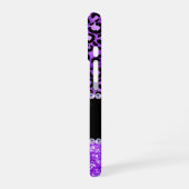 Coque iPhone 16 Taches de léopard noir et violet Glam Monogramme (Côté gauche)