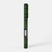 Coque iPhone 16 Tartan en vert (Côté droit)