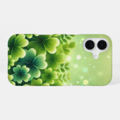 COQUE iPhone 16 TONS DE SHAMROCKS DE CLOVER IRLANDAIS VERT (Verso Horizontal)
