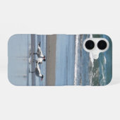 Coque iPhone 16 Trois Ternes sur une plage (Verso Horizontal)