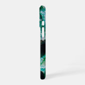 Coque iPhone 16 Une Aura d'Emeraudes (Côté gauche)