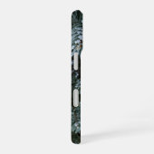 Coque iPhone 16 Winter Icicles Frosted Pine Branch Phone Case (Côté droit)