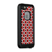 Coque LifeProof Pour iPhone Carrés rouges, blancs et noirs Checkered (Dos/Droite)