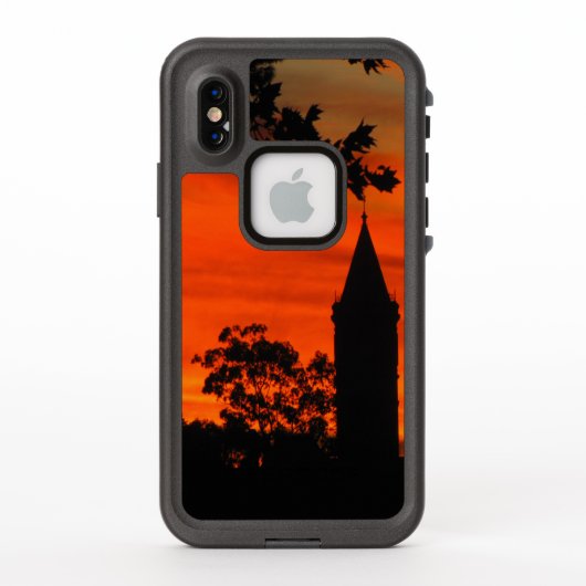 Coque LifeProof Pour iPhone Coucher de soleil fascinant sur un bâtiment histor (Dos)