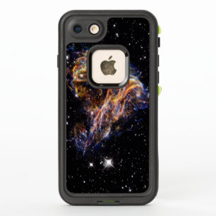 Débris d'une explosion stellaire par Hubble