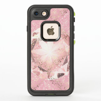 Diamant rose sur Pastel clair avec étincelle d'or