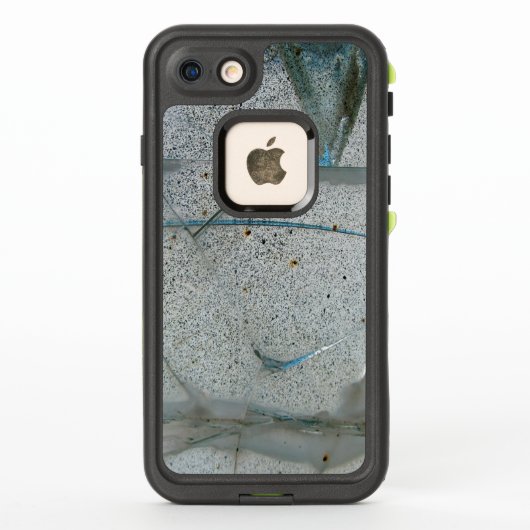 Coque LifeProof Pour iPhone Grass cassé et sale (Dos)