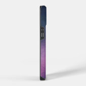 Coque Pour iPhone 14 Feuille d'érable argentée sur monogramme violet ro (Côté droit)