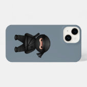 Coque Pour iPhone 14 Petit guerrier de Ninja sur Grey 2 (Verso Horizontal)