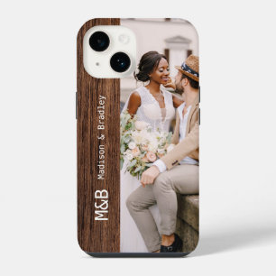 Coque Pour iPhone 14 Photo de couple à monogramme sur bois avec nom per
