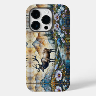 Coque Pour iPhone 14 Plus Élan majestueux dans une vallée montagneuse fleuri