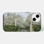 Coque Pour iPhone 14 Promenade printanière à la maison (Verso Horizontal)