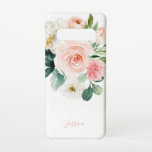 Coque Samsung Galaxy S10 Aquarelle rose pâle Floral avec votre nom<br><div class="desc">Ce design floral d'aquarelle magnifiquement féminin présente des roses roses blanches et roses rousses avec d'autres fleurs mélangées et une verdure à la traîne. Un modèle de texte est inclus pour personnaliser avec votre nom, monogramme ou autre texte désiré. Si vous souhaitez supprimer entièrement l'exemple de texte, choisissez "personnaliser ce...</div>