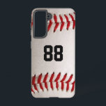 Coque Samsung Galaxy Baseball avec numéro personnalisable<br><div class="desc">Photo macro d'un Baseball flambant neuf avec couture rouge. Un cadeau parfait pour les amateurs de baseball ou de softball.</div>
