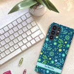 Coque Samsung Galaxy Blue Modern Floral Abstrait Nom personnalisé<br><div class="desc">Ce joyeux boîtier de téléphone cellulaire Inspirivity floral bleu sera l'ajout parfait à votre téléphone. Modifiez la barre de bannière personnalisée avec votre nom ou votre devis préféré. Ne changez plus jamais de téléphone avec ce coque branché. Le motif floral amusant ajoute une touche moderne et élégante à votre téléphone....</div>