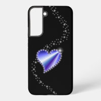 Coeur arc-en-ciel violet avec étoiles sur noir
