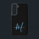 Coque Samsung Galaxy Élégant Black Sky Blue Script Monogramme moderne<br><div class="desc">Élégant Noir Ciel Bleu Script Monogramme Téléphone Boîtier. Un élégant monogramme de scénario bleu ciel combiné à une police blanche propre san-serif fait pour un look contemporain.</div>