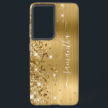 Coque Samsung Galaxy Glitterie or Foil Girl Signature<br><div class="desc">Une parties scintillant en or brillant imitation filée se met en surbrillance sur le bord gauche, sur un faux fond en métal brossé à l'ombre doré. La signature girly moderne dispose d'une élégante police de calligraphie blanche avec queues décoratives dans un format vertical. Customisez les styles de police ou déplacez...</div>