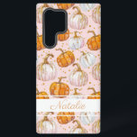 Coque Samsung Galaxy Motif Citrouille aquarelle avec nom<br><div class="desc">Laissez-vous tenter par la magie de l'automne grâce à notre coque Samsung pour smartphone, joliment décoré avec un thème d'automne de citrouilles et de fleurs. Cette couverture offre non seulement une protection mais ajoute également une touche d'élégance à votre appareil. Personnalisez-le avec votre nom, en le rendant vraiment unique et...</div>