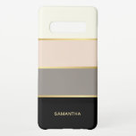 Coque Samsung Galaxy S10  Motif Classy Wide Stripes avec votre nom<br><div class="desc">Classé et élégant,  ce design moderne et sophistiqué présente de larges bandes rayées de noir,  rose vif,  taupe et beige clair avec de minces rayures dorées bordant chaque couleur. Personnalisez le modèle de texte avec votre nom ou tout autre texte souhaité.</div>