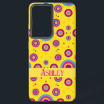 Coque Samsung Galaxy Nom personnalisé mignon Abstrait jaune<br><div class="desc">Éclaircissez votre style technologique avec ce **Nom personnalisé mignon Abstrait Jaune Samsung Galaxy S21 Ultra Coque** ! Parfait pour les artistes comme pour les amateurs d'art abstraits, ce design audacieux et ludique combine des **tons jaune vif, magenta riche et bleu profond**, accentués par des **formes circulaires** dynamiques qui apportent une...</div>