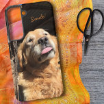 Coque Samsung Galaxy Silly Golden Retriever Photographie Texte personna<br><div class="desc">Cette étagère de téléphone est ornée d'une adorable photo d'un Golden Retriever les yeux fermés et qui sort sa langue. Personnalisez ou supprimez le texte ou modifiez à l'aide de l'outil de conception pour sélectionner un style,  une taille et une couleur de police que vous préférez.</div>