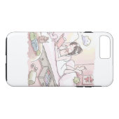 COQUES Case-Mate iPhone さにいれじ ピンク色の寝室の明るい照明の下で寝転んで本を読みながらくつろぐ女性のイラスト (Dos (Horizontal))