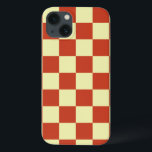iPhone 13 Case À damiers rouge et crème<br><div class="desc">Un rouge cerisier et crème vif à damiers motif,  géométrique et simple,  mais les couleurs lui donnent une sensation de fantaisie et d'imaginaire vintage.</div>
