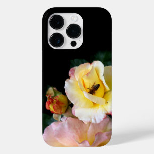 Coque Pour iPhone 14 Pro Abeille sur roses rose jaune Fleurs