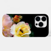 Coques Case-Mate iPhone Abeille sur roses rose jaune Fleurs (Verso (horizontal))