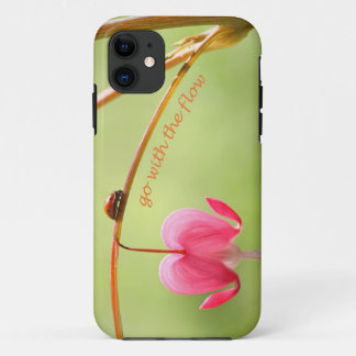 Coque Case-Mate Pour iPhone Allez avec la coccinelle et la fleur d'écoulement