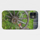 Coques Case-Mate iPhone Ancienne roue de chariot dans l'ancienne ville aur (Dos (Horizontal))