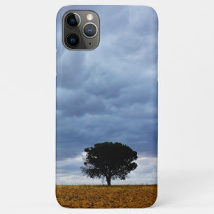 Case-Mate iPhone Case Arbre dans un champ vide