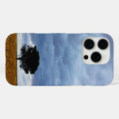 Coques Case-Mate iPhone Arbre dans un champ vide (Verso (horizontal))