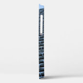 Coques Case-Mate iPhone Bâtiment gris sous ciel bleu clair (Verso / Gauche)