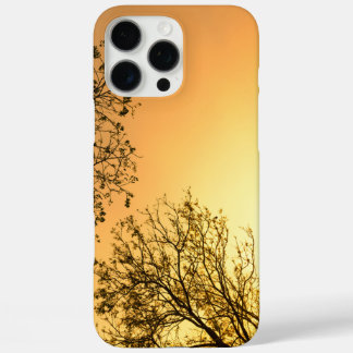 Coques iPhone 16 Pro Max Beauté Naturelle Élégante