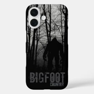 Coques iPhone 16 Bigfoot Country Adventure - Forêt mystérieuse