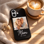 Coques Case-Mate iPhone Black Mom Established Script Photo 